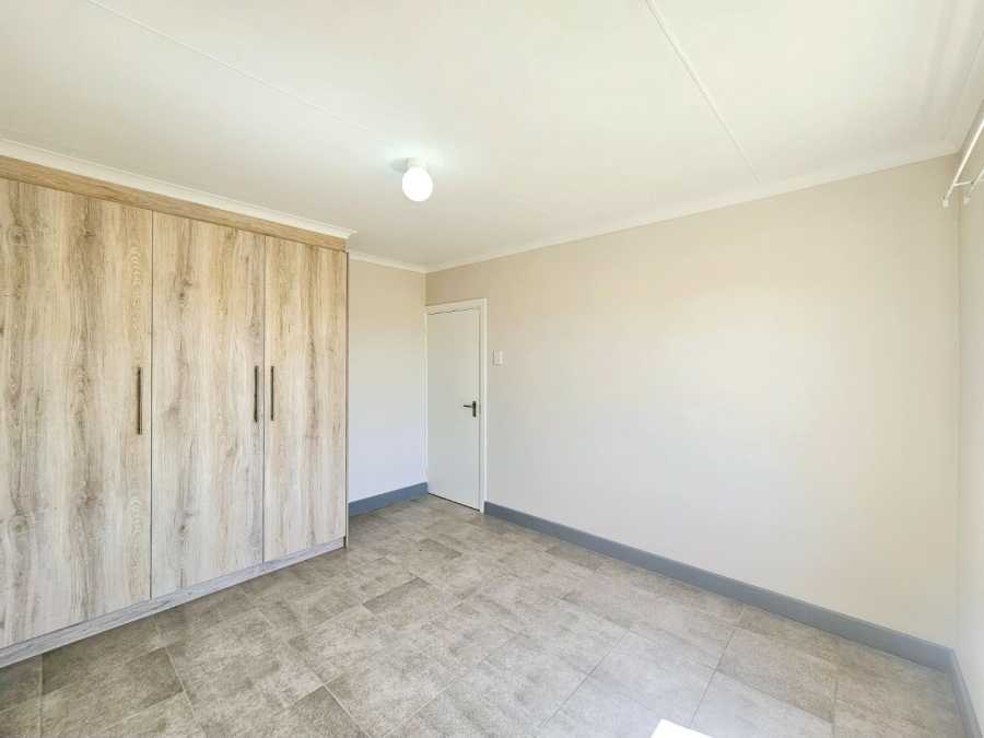 2 Bedroom Property for Sale in Heidedal Free State